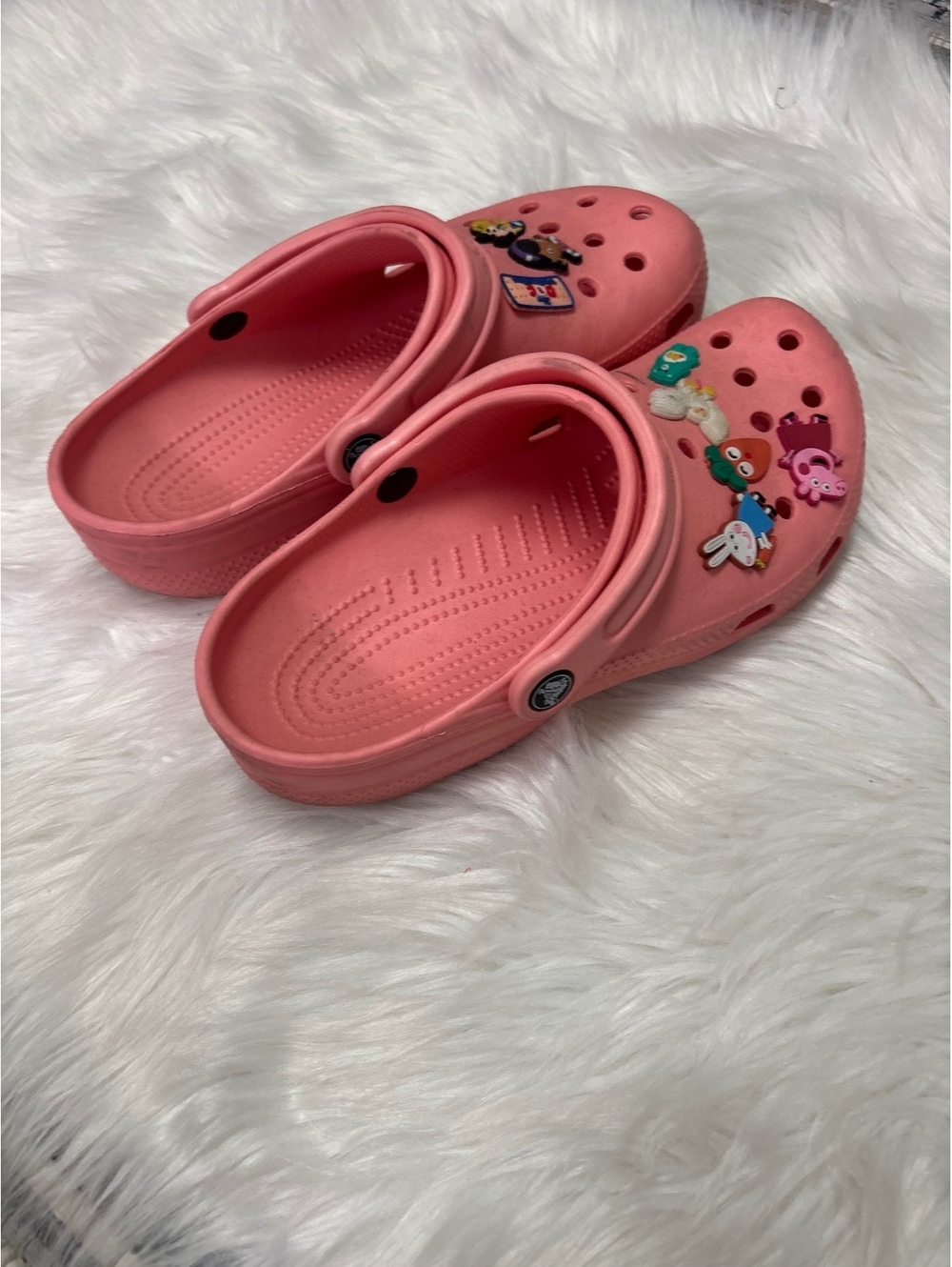 * | CROCS | shoes. Size 9.